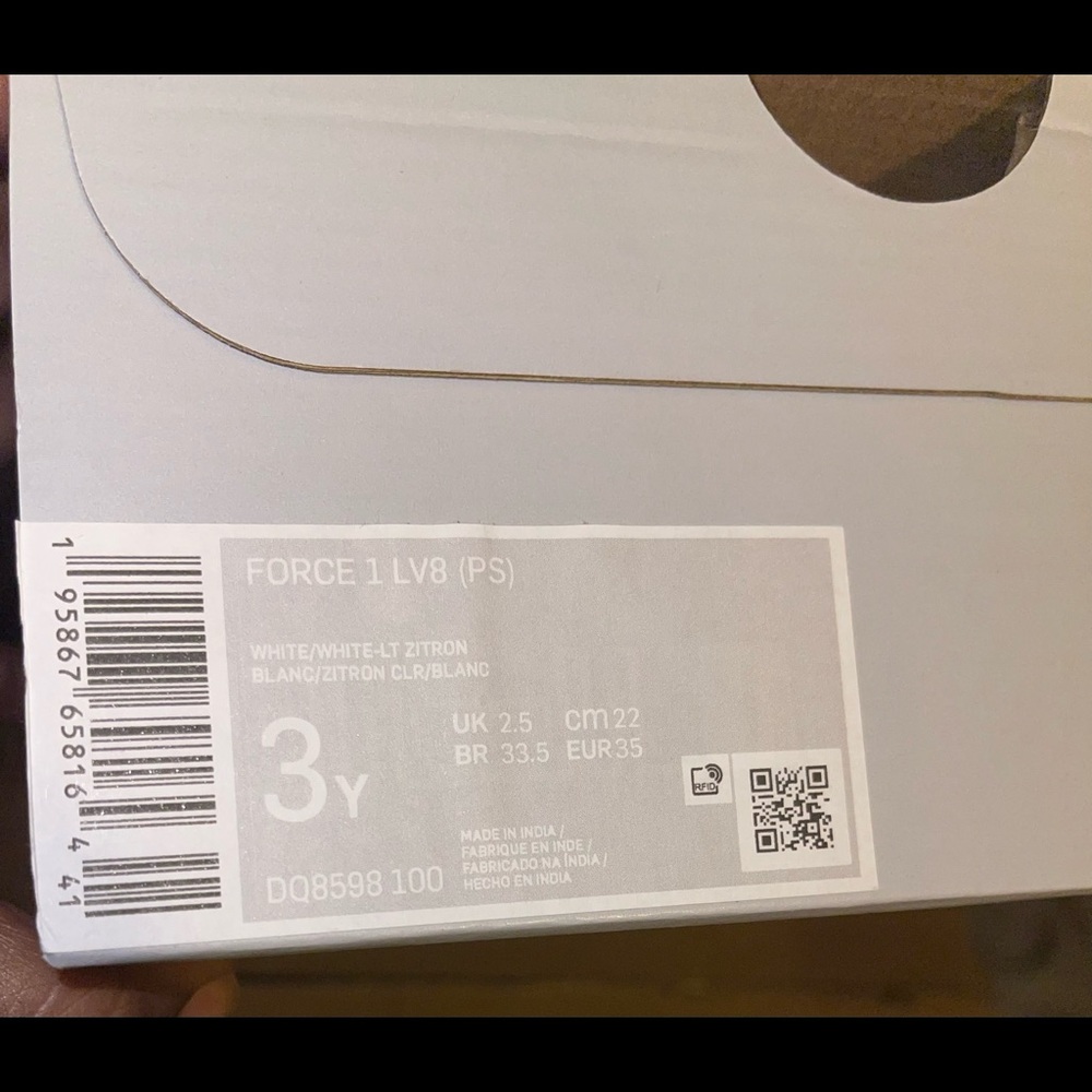 Nike Air Force 1 - Picture 10 of 10